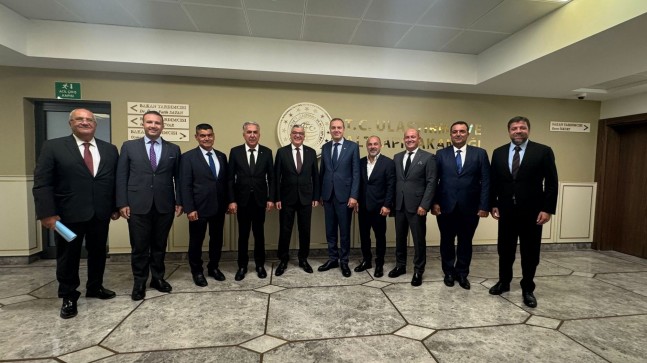 İMEAK Deniz Ticaret Odası’ndan Ulaştırma ve Altyapı Bakanlığı’na Ziyaret!
