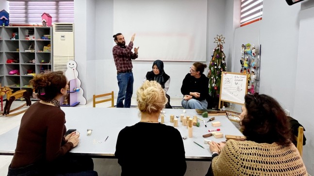 8 MART DÜNYA EMEKÇİ KADINLAR GÜNÜNDE MÜZE ATÖLYE KADINLARI AĞIRLADI