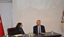 ODTÜ MİMARLIK FAKÜLTESİ ÖĞRETİM ÜYESİ PROF. DR. CANA BİLSEL ÖĞRENCİLERİ İLE BİRLİKTE ZONGULDAK TİCARET VE SANAYİ ODASI’NI ZİYARET ETTİ.