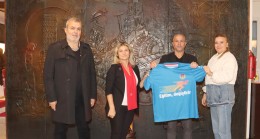 İYİLİK KOŞUSU’NA DAVET ETTİLER