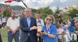 ARSLAN KELEŞ, KURTULUŞ GÜNÜ ETKİNLİKLERİ KAPSAMINDA DÜZENLENEN PROGRAMA KATILDI