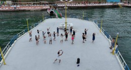 BARIŞ PLAJI’NDA ZUMBA COŞKUSU!