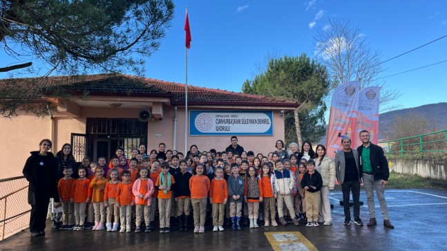 OYUNCAK MÜZESİ, SÜLEYMAN DEMİREL İLKOKULU’NDA ETKİNLİK DÜZENLEDİ