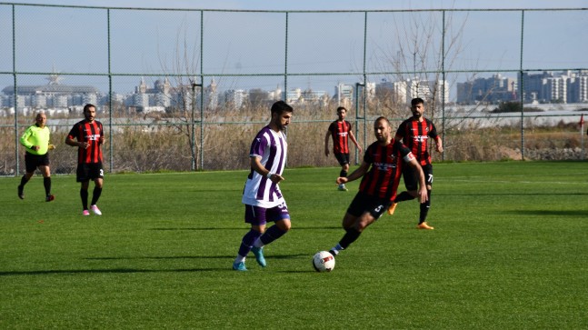 KDZ.EREĞLİ BELEDİYESPOR, HAZIRLIKLARINA ANTALYA’DA DEVAM EDİYOR