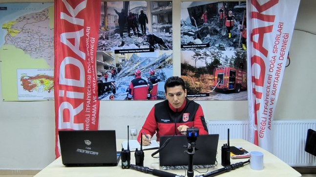 DEMİRÖREN, ‘MAVİ VATAN’ ZOOM TOPLANTISINA KATILDI