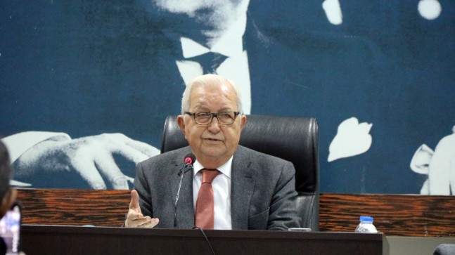 BAŞKAN POSBIYIK, AKP’LİLERLE BİRLİKTE HAREKET EDEN CHP’Lİ MECLİS ÜYELERİNE TEPKİ GÖSTERDİ