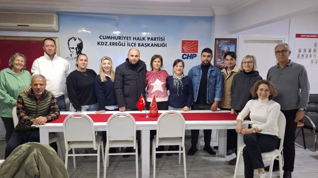 Atatürkçü Düşünce Derneği Kdz.Ereğli Şubesi Yönetim Kurulu olarak CHP Kdz.Ereğli İlçe Başkanlığındaki demokrasi nöbetine katılarak destek olduk.