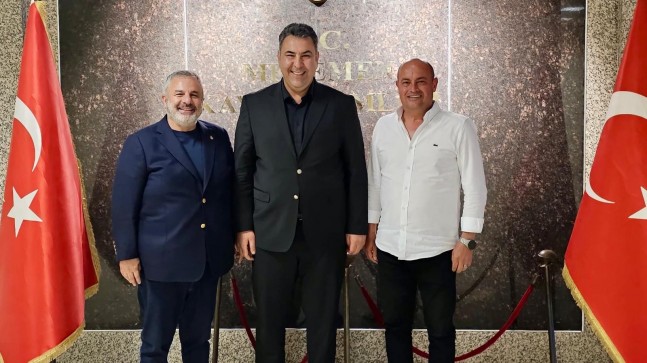 Deniz Ticaret Odası Başkanı Oğuz Ünlüer’den Kaymakam Fatih Yılmaz’a Nezaket ziyareti.