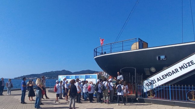 BİLSEM ÖĞRENCİLERİ OYUNCAK MÜZESİ VE GAZİ ALEMDAR MÜZE GEMİSİ’Nİ ZİYARET ETTİ