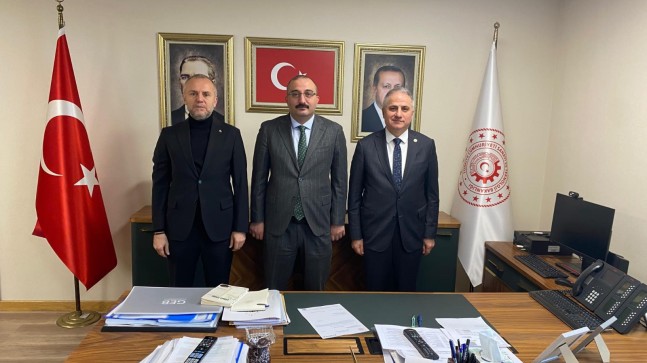 Ankara’da Milletvekilimiz Sayın Saffet Bozkurt ile birlikte, Sanayi Bölgeleri Genel Müdürü Sayın Abdurrahman Aydın’ı ziyaret ettik.