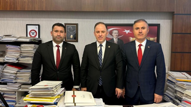 MUTLU VE ARSLANBUĞA TBMM’DE MİLLETVEKİLLERİYLE GÖRÜŞTÜ