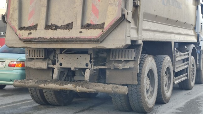 “EREĞLİ’Yİ ÇAMURA BOĞUYORLAR, TEHLİKE SAÇIYORLAR”