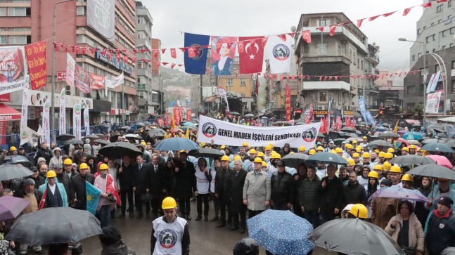 EMEĞİN BAŞKENTİ’NDE 1 MAYIS