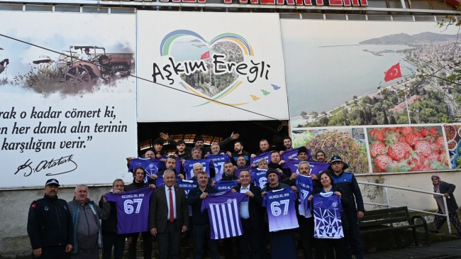 KDZ.EREĞLİ ESNAFI, ŞEHRİN TAKIMINA SAHİP ÇIKIYOR