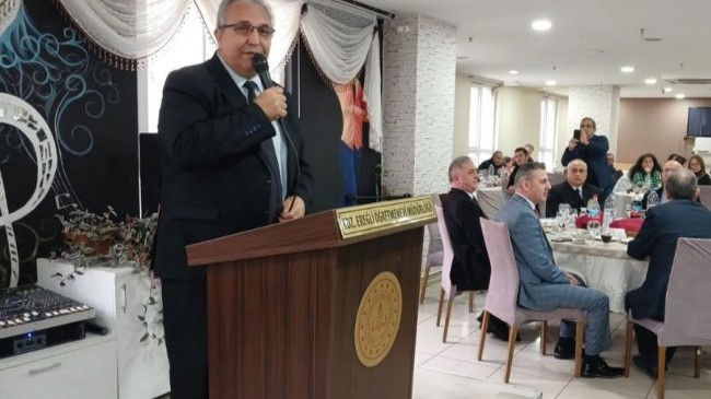 Kaymakamı Mehmet Yapıcı, 10 Ocak Çalışan Gazeteciler Günü dolayısıyla gazetecileri Öğretmenevi’nde ağırladı.