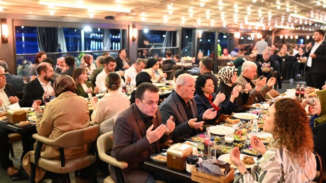 Kdz. Ereğli Belediye Meclis Üyelerimizle iftarda bir araya geldik.