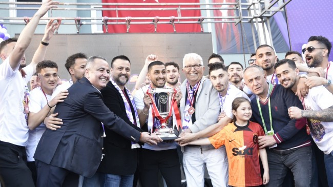 ŞAMPİYON KDZ. EREĞLİ BELEDİYESPOR, KUPASINA KAVUŞTU