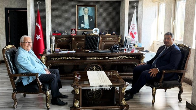 BAŞKAN POSBIYIK, KAYMAKAM YILMAZ’A ‘HAYIRLI OLSUN’ ZİYARETİNDE BULUNDU