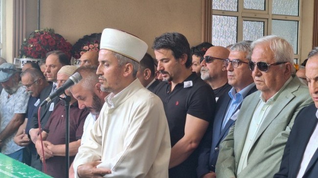 Öğretmen Baba Ertuğrul’a son görev