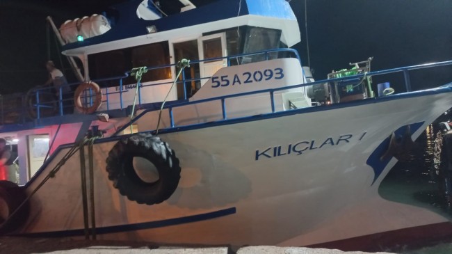 Samsun’lu Kılıçlar 1 Balıkçı Trolü Ereğli’de