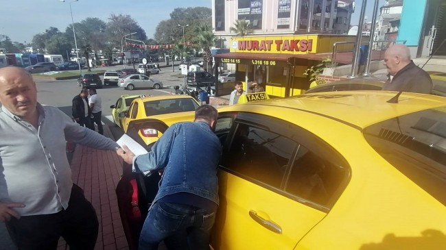 KDZ. EREĞLİ BELEDİYESİ, TAKSİLERİ DENETLİYOR