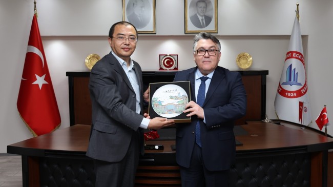 Şangay Dianji Üniversitesi Heyetinden Rektör Özölçer’e Ziyaret