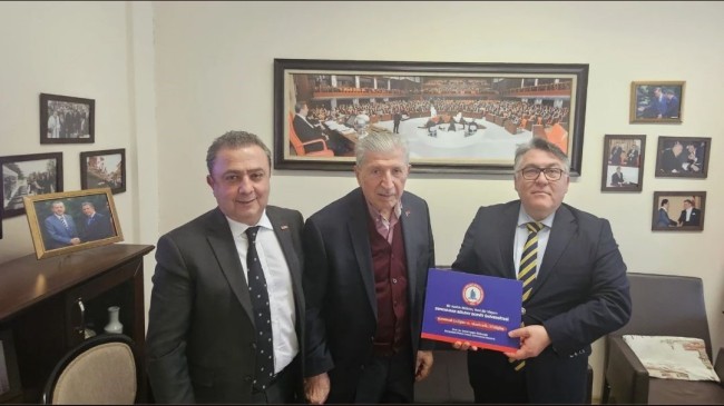 Cumhurbaşkanlığı Yüksek İstişare Kurulu Üyesi Köksal Toptan, Rektör Özölçer’i Makamında Kabul Etti