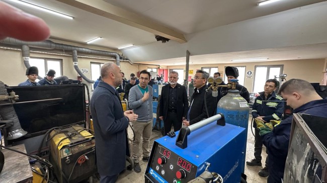 EREĞLİ TSO’DAN MESLEKİ EĞİTİME BÜYÜK DESTEK: KAYNAK MAKİNELERİ TESLİM EDİLDİ