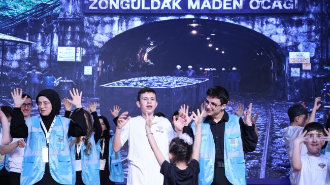 BEUN’da Otizm Farkındalık Günü Programına Yoğun İlgi