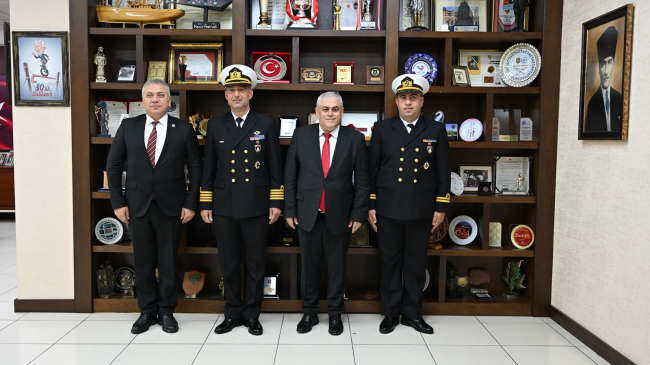 TCG DOĞANAY KOMUTANLARINDAN KDZ. EREĞLİ BELEDİYESİ’NE ZİYARET
