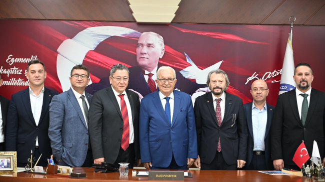 KDZ. EREĞLİ TSO HEYETİ BELEDİYE BAŞKANI HALİL POSBIYIK’I ZİYARET ETTİ