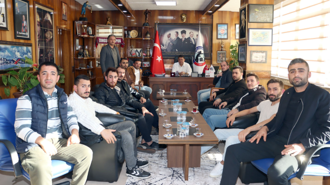 MADENCİLER SENDİKASINI ZİYARET ETTİ