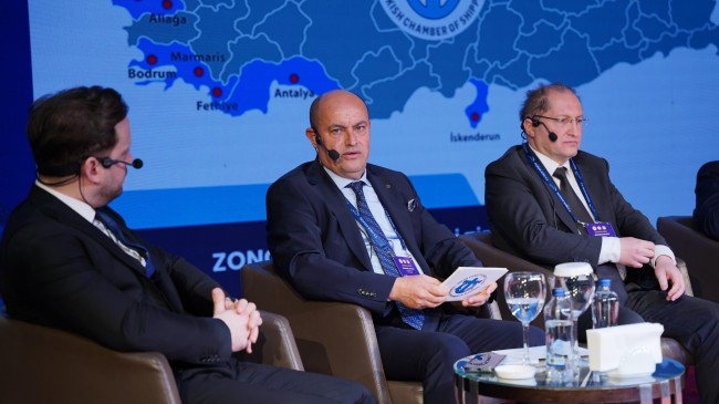 KDZ Ereğli DTO Zonguldak Ekonomi Zirvesine Katıldı.