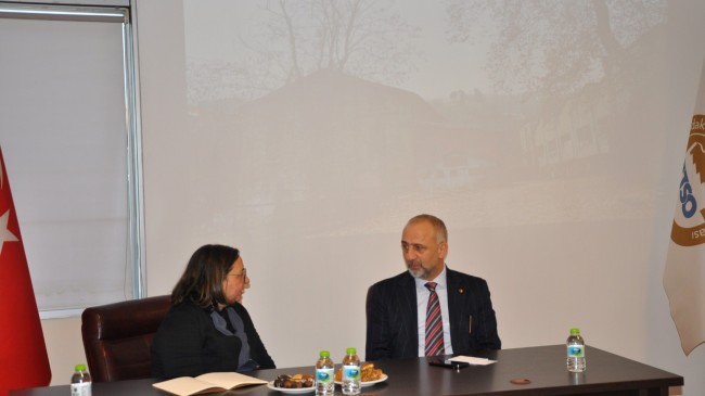 ODTÜ MİMARLIK FAKÜLTESİ ÖĞRETİM ÜYESİ PROF. DR. CANA BİLSEL ÖĞRENCİLERİ İLE BİRLİKTE ZONGULDAK TİCARET VE SANAYİ ODASI’NI ZİYARET ETTİ.